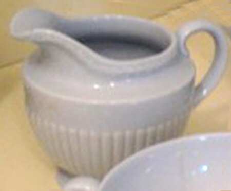 Clyde Blue Creamer