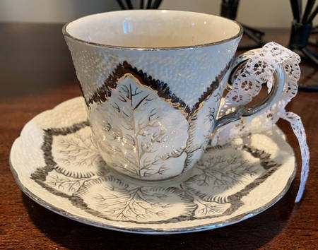 CM5534 Flat Cup & Saucer Set