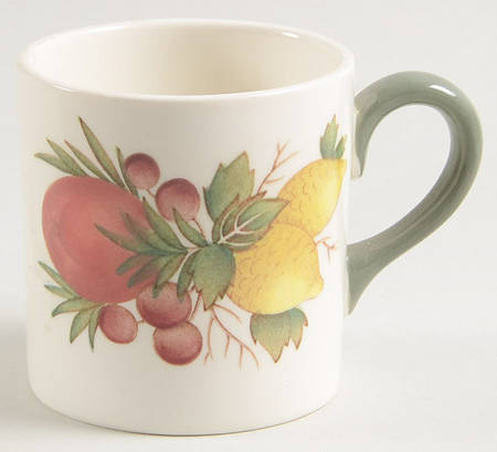 Covent Garden (Green On Edge)Tk605 Bond Shape Demitasse Cup