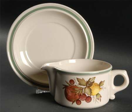 Covent Garden (Oven To Table) Gravy Boat & Underplate
