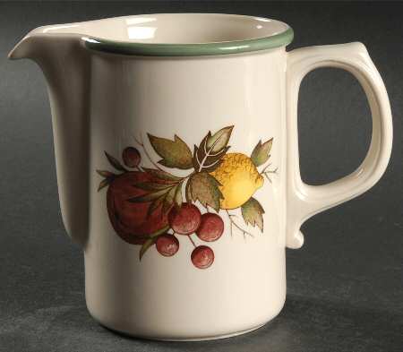 Covent Garden (Oven To Table) 24 Oz Pitcher