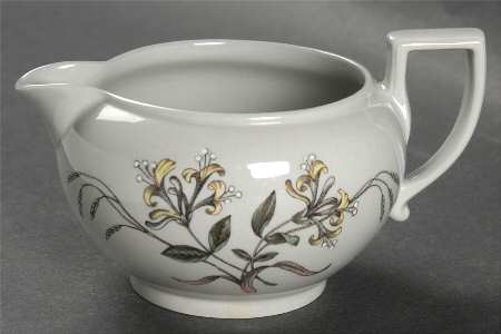 Country Lane 146 Shape Creamer