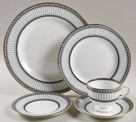 Colonnade Black 40  Piece Estate Set