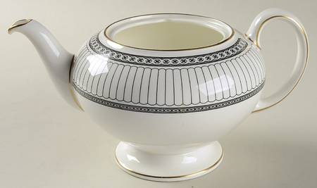 Colonnade Black Teapot No Lid