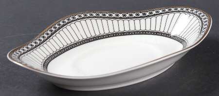 Colonnade Black Underplate for Gravy Boat