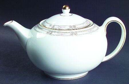Colchester Teapot & Lid