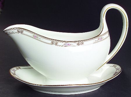 Colchester Gravy Boat with Attached Underplate