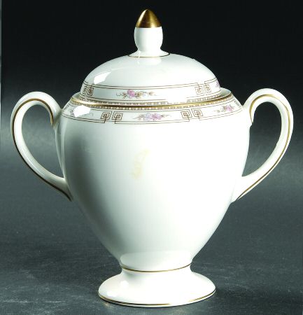 Colchester Globe Shape Sugar Bowl & Lid