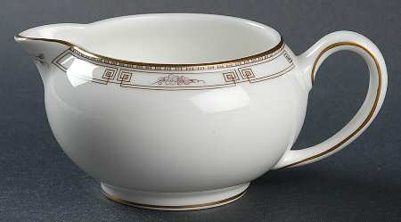 Colchester 146 Shape Creamer