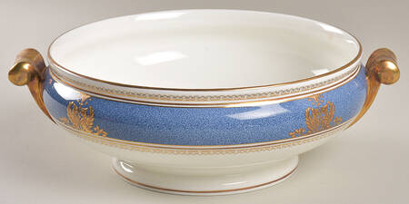 Columbia Powder Blue Rim (White Center) Round Vegetable No Lid