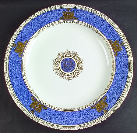 Columbia Powder Blue Rim (White Center) 13" Chop Plate (Round Platter)