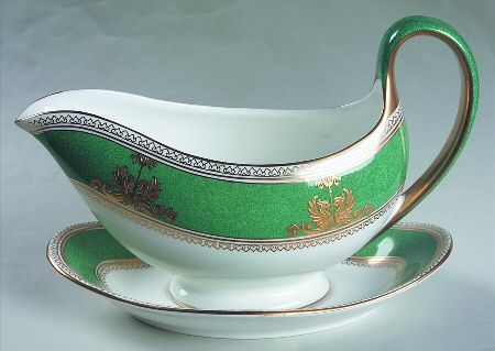 Columbia Powder Green Rim and Center Gravy Boat & Underplate