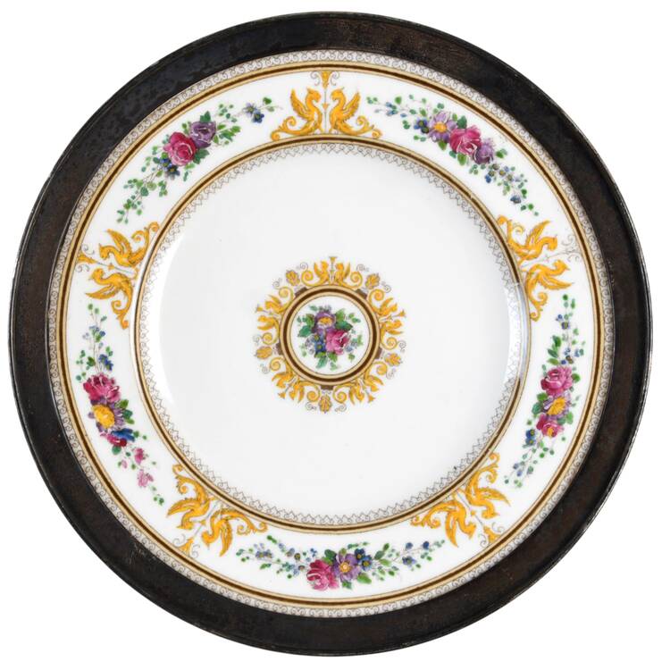 Columbia White (Center Medallion, Green Trim) Salad Plate with Sterling Rim