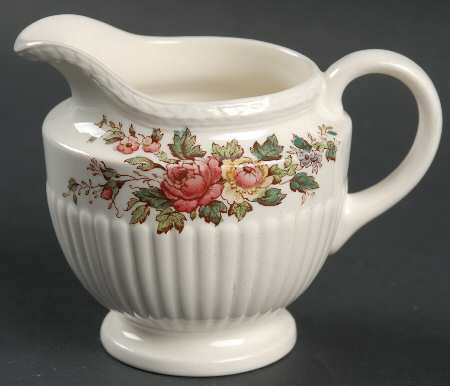 Conway Mini Creamer