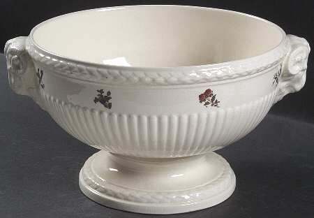 Conway Large Footed Salad Serving Bowl