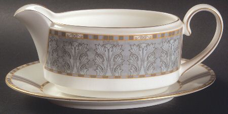 Corinth Gravy Boat & Underplate