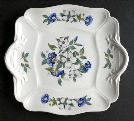 Cornel Square Handled Cake Plate
