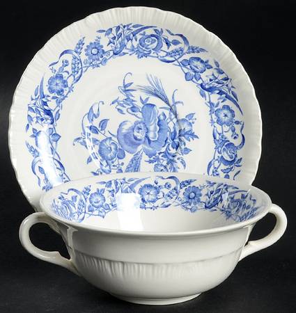 Cornflower Blue Footed Cream Soup Bowl & Saucer Set