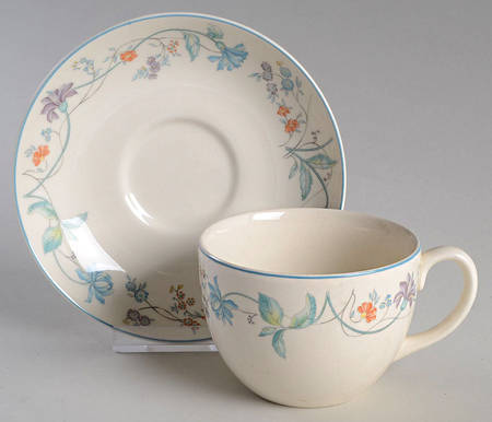 Cornflower (Blue Trim, Smooth) Flat Cup & Saucer Set