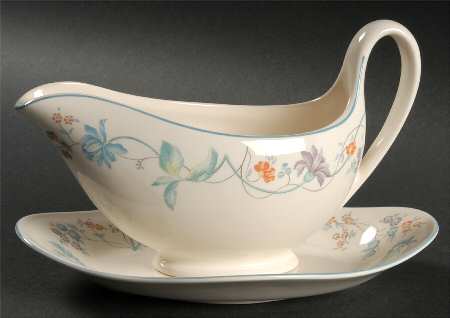 Cornflower (Blue Trim, Smooth) Gravy Boat & Underplate
