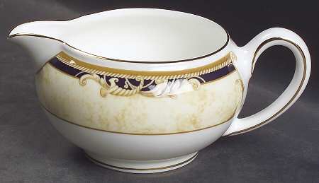 Cornucopia 146 Shape Creamer