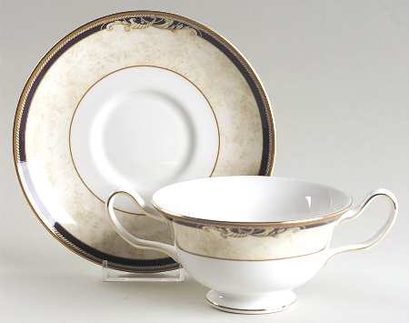 Cornucopia Footed Cream Soup Bowl & Saucer Set