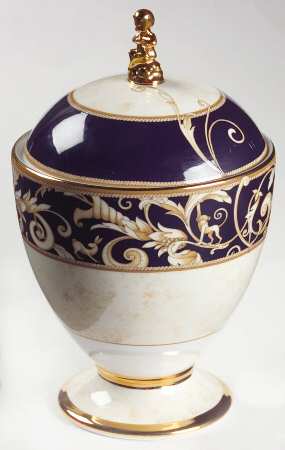 Cornucopia 5" Footed Urn with Lid