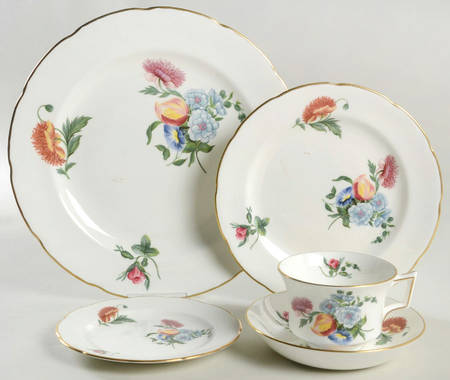 Colonial Sprays 5 Piece Place Setting