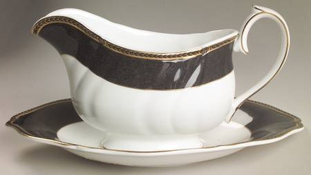 Crown Ebony Gravy Boat & Underplate