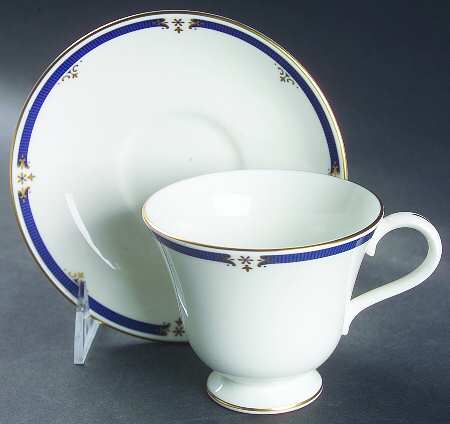 Crestwick Victoria Shape Footed Cup & Saucer Set