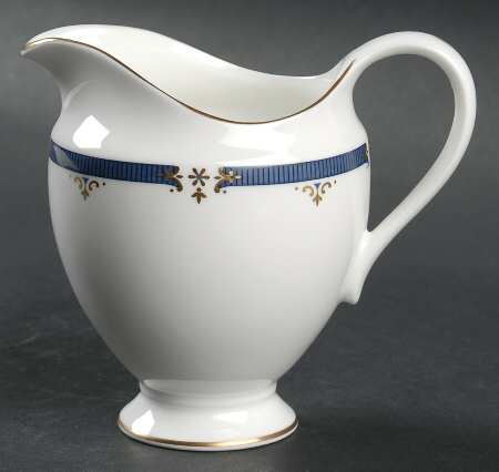 Crestwick Creamer