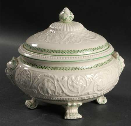 Curzon Bead Round Covered Vegetable