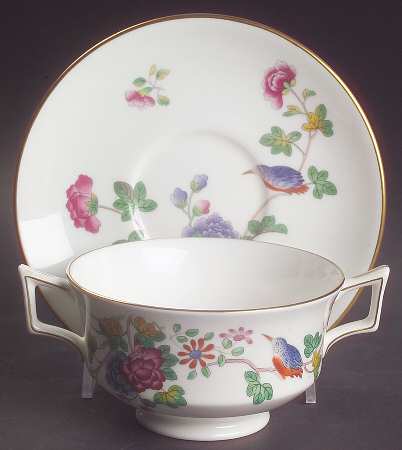 Cuckoo Footed Cream Soup Bowl & Saucer Set