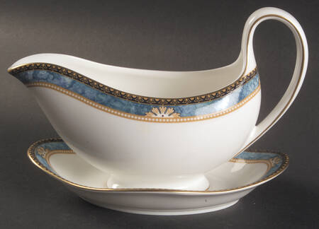 Curzon Gravy Boat & Underplate