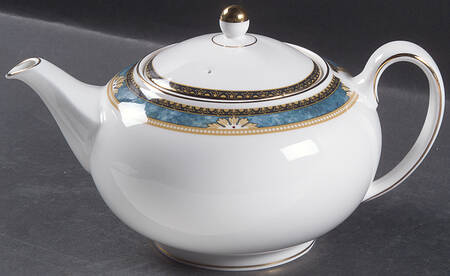 Curzon Teapot & Lid