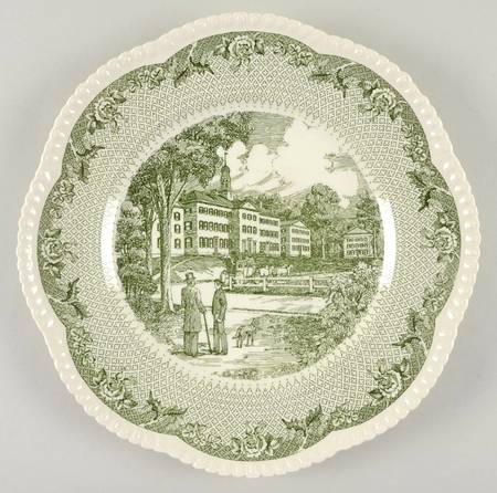 Dartmouth College Green (Gadroon Edge) Dinner Plate