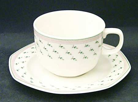 Damson Flat Cup & Saucer Set