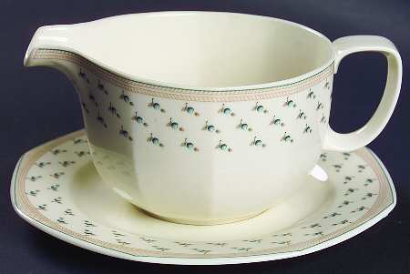 Damson Gravy Boat & Underplate