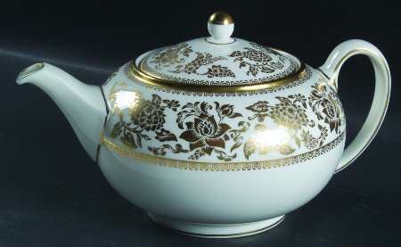 Damask Gold Teapot & Lid