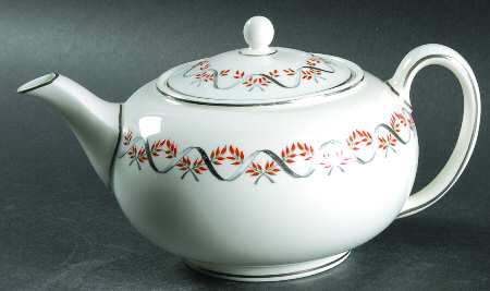 Dartmouth (Ribbon on Rim) Teapot & Lid