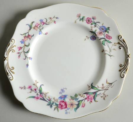 Devon Sprays Square Cake Plate