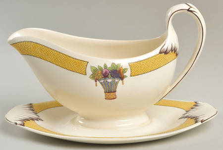 Directoire (Yellow Band, Smooth) Gravy Boat with Attached Underplate