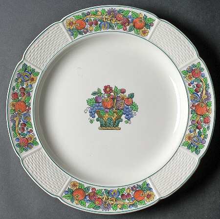 Dover (Scallop, Green Trim) 13" Chop Plate (Round Platter)
