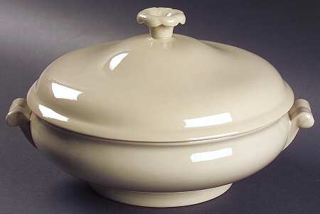 Drabware (Older, Glossy) Round Covered Vegetable