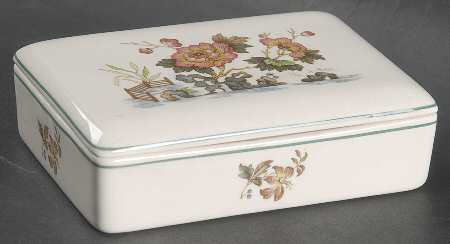 Eastern Flowers Cigarette Box & Lid