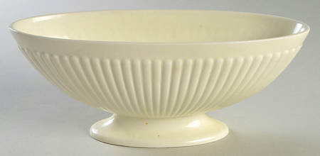 Edme Centerpiece