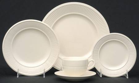 Edme 40  Piece Estate Set