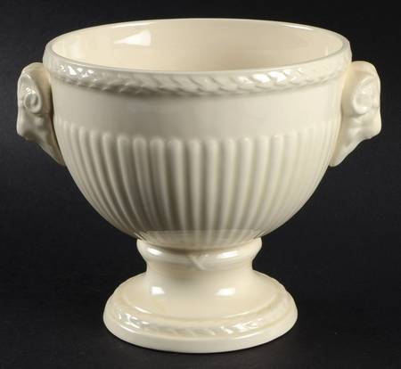 Edme Sauce Boat No Lid