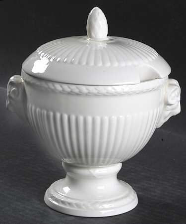 Edme Sauce Boat & Lid