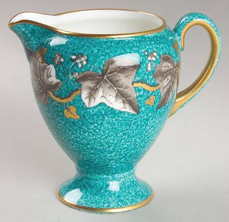 Empire Globe Shape Creamer